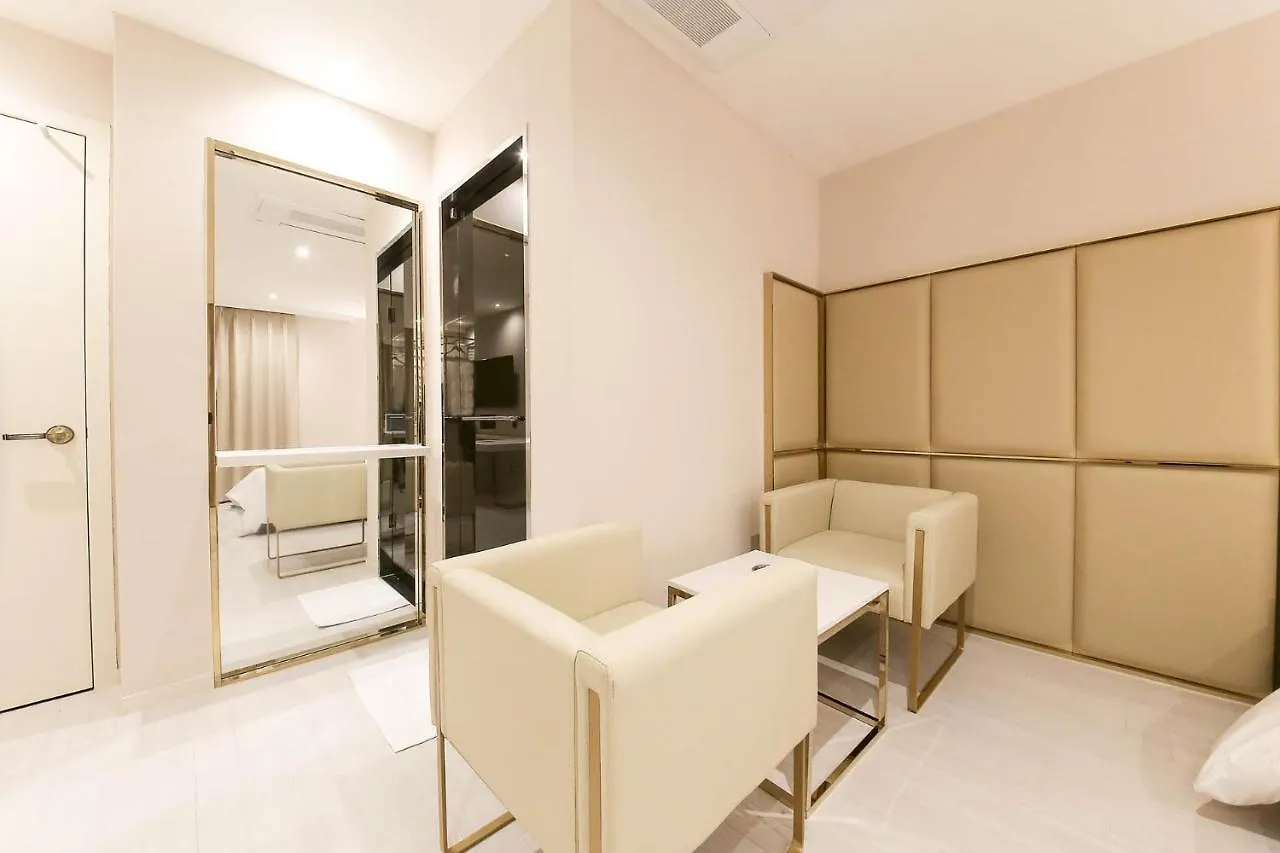 Hotel Star Premier Yeoksam ソウル特別市 2*,  韓国