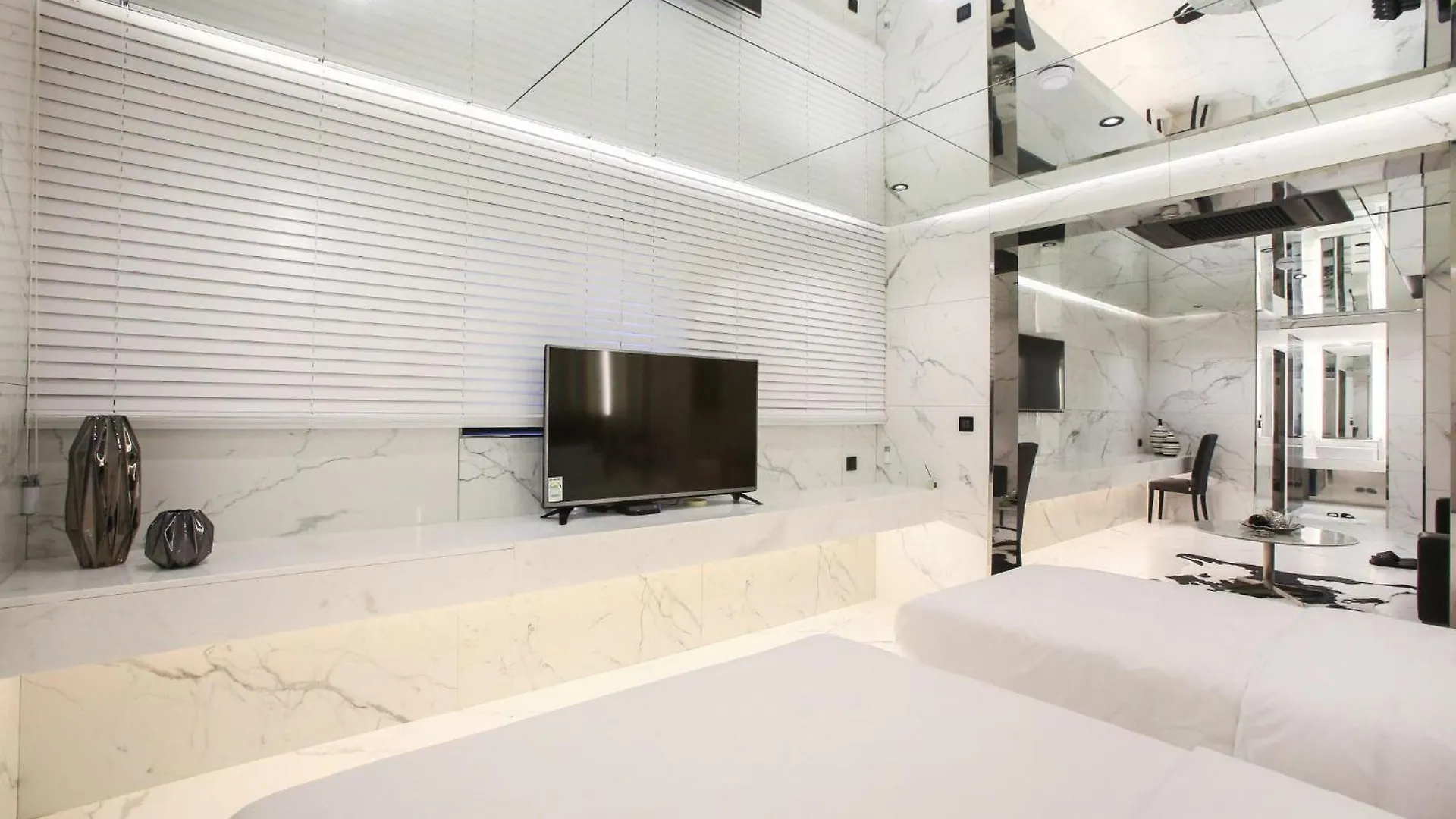 Hotel Star Premier Yeoksam ソウル特別市 2*,  韓国