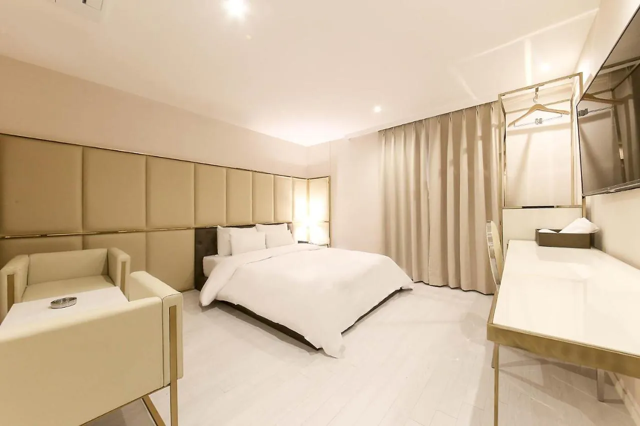 **  Hotel Star Premier Yeoksam Séoul Corée du Sud